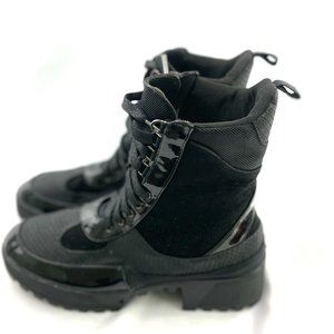 On what grounds Platform Bootie